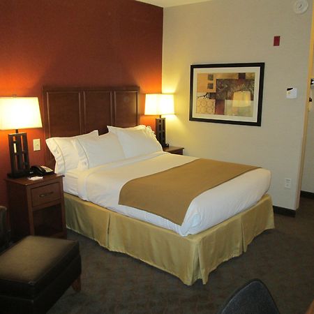 Holiday Inn Express & Suites Paducah West By Ihg Zewnętrze zdjęcie